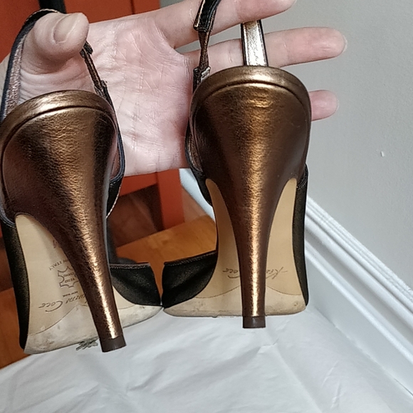 Vintage Kenneth Cole New York, 7.5, bronze gold stilletos - Picture 8 of 8